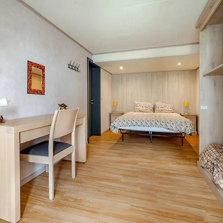 Le Preau, Honden Vriendelijke In Ardennen