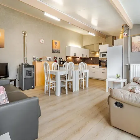 Le Préau, Honden Vriendelijke In Ardennen * La-Roche-en-Ardenne