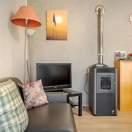 Le Preau, Honden Vriendelijke In Ardennen *